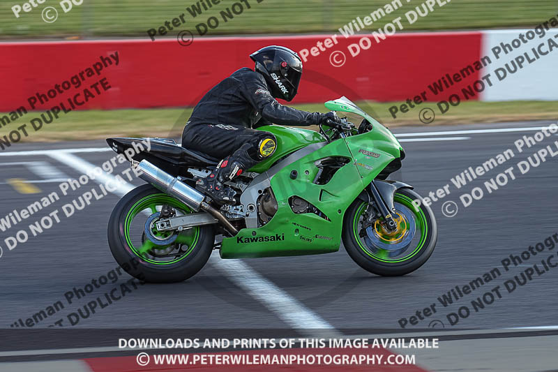 donington no limits trackday;donington park photographs;donington trackday photographs;no limits trackdays;peter wileman photography;trackday digital images;trackday photos